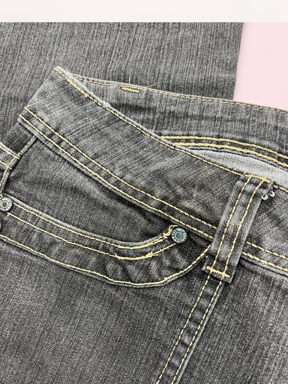 BONGO Y2K Women's Low Rise Charcoal Flare Jeans with Cargo Pockets - Picture 7 of 8
